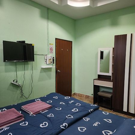 Saamsaao Homestay Betong Exterior photo