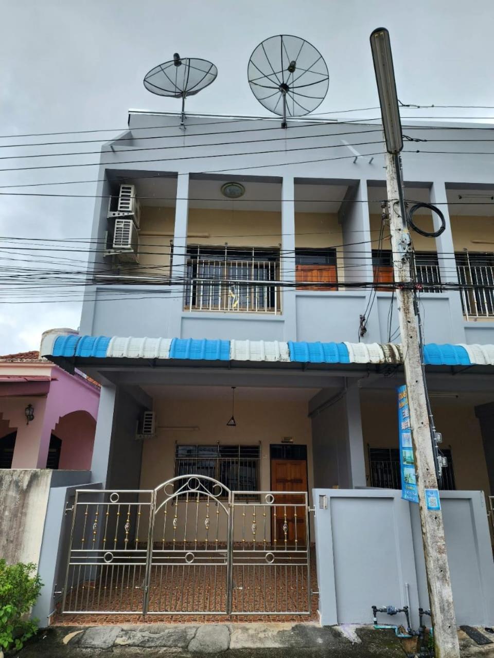 Saamsaao Homestay Betong Exterior photo
