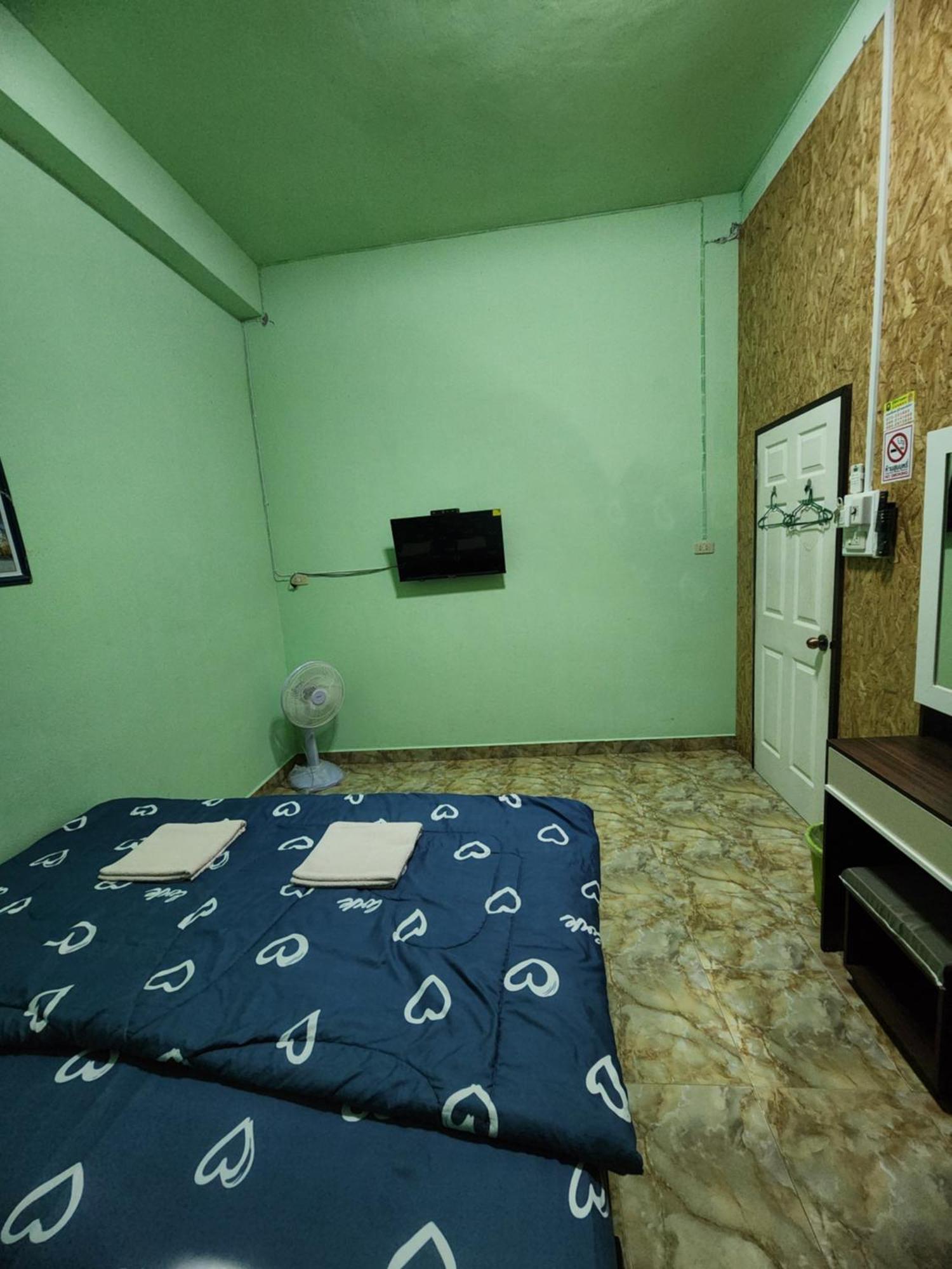 Saamsaao Homestay Betong Exterior photo